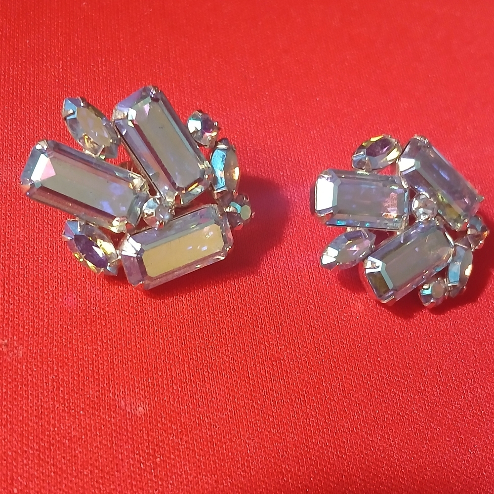 Verdome Crystal Rhinestone earings
